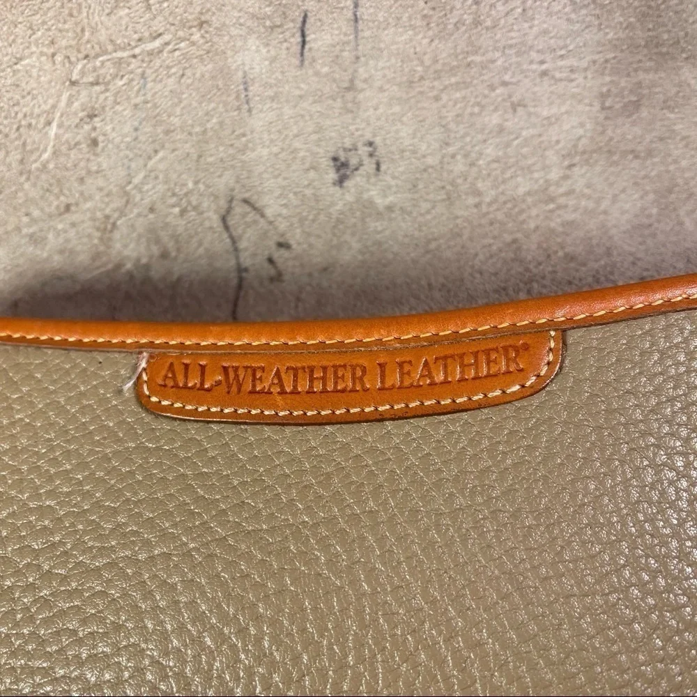 Vintage Dooney & Bourke All Weather Leather Cavalry Pochette R77